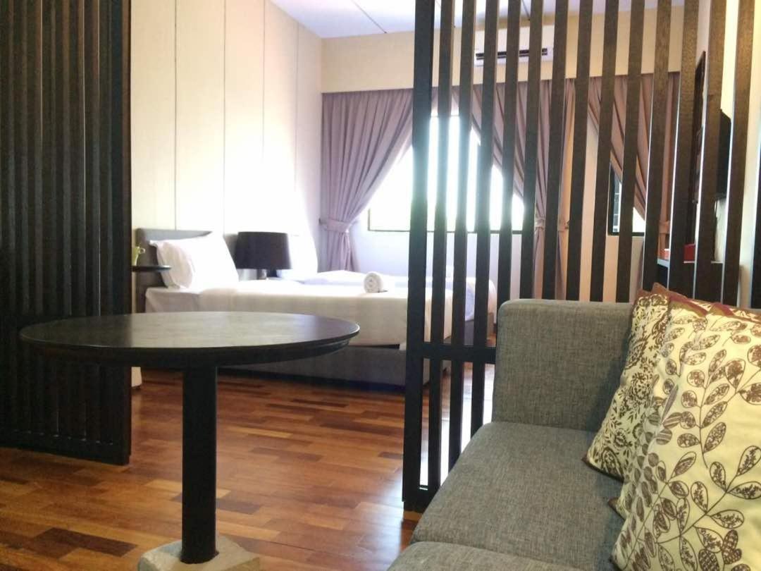 Family Room,721255450:JPEG